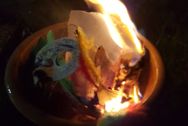 ...et libération par rituel du Feu